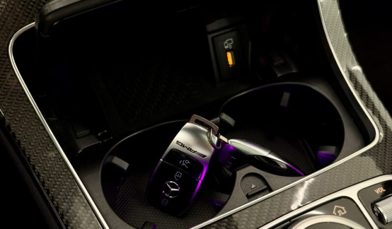 
								MERCEDES Classe C63 S Coupe AMG 4.0 i V8 7G-SPEEDSHIFT 510 cv full									