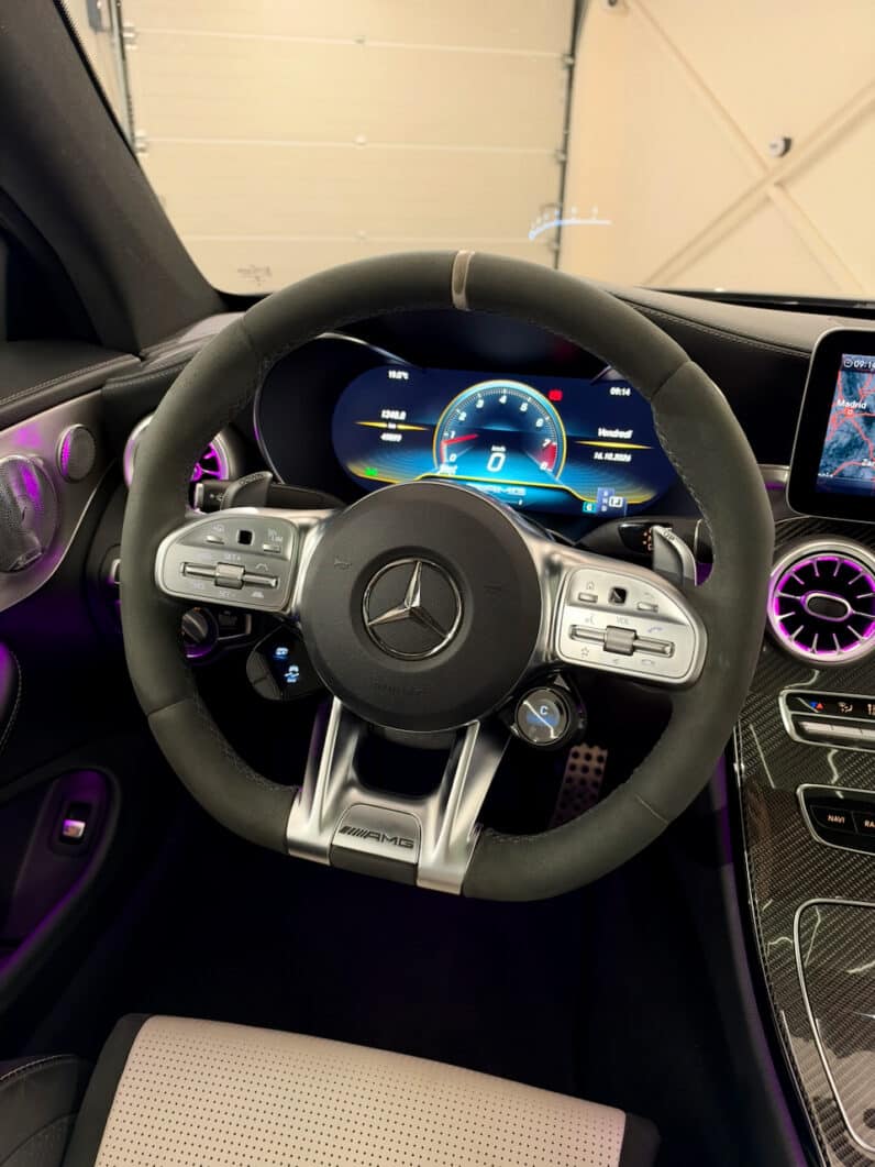 
								MERCEDES Classe C63 S Coupe AMG 4.0 i V8 7G-SPEEDSHIFT 510 cv full									