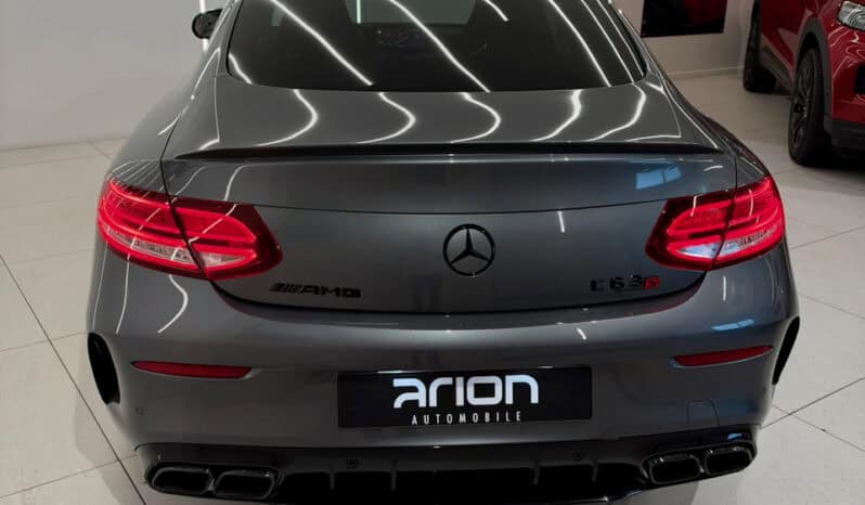 
								MERCEDES Classe C63 S Coupe AMG 4.0 i V8 7G-SPEEDSHIFT 510 cv full									