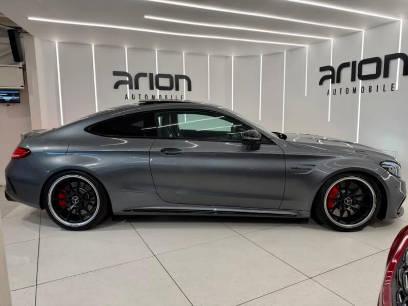 
								MERCEDES Classe C63 S Coupe AMG 4.0 i V8 7G-SPEEDSHIFT 510 cv full									